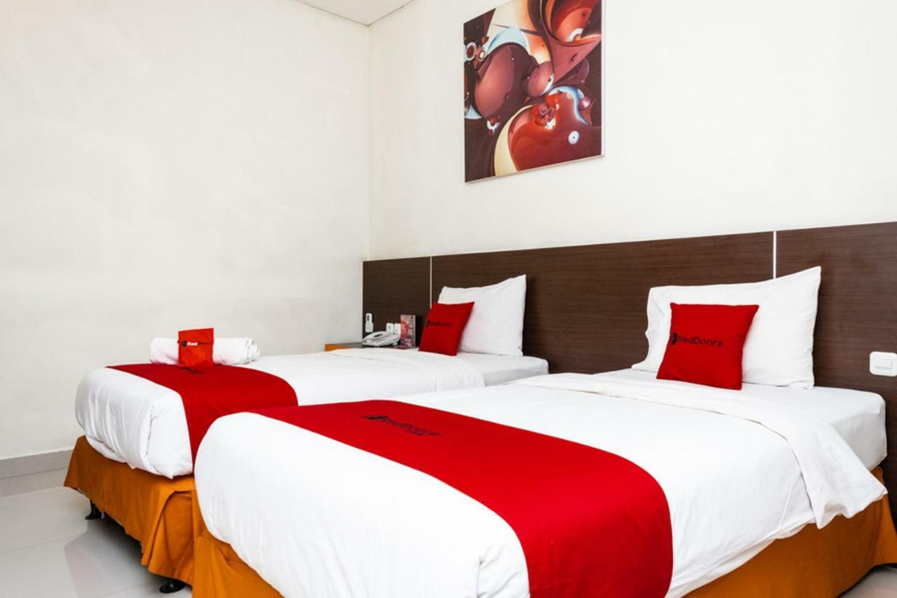Reddoorz @ Pelita Raya Rappocini Hotel Makassar Ngoại thất bức ảnh